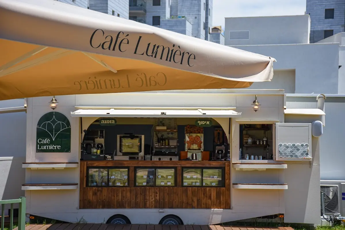עגלת קפה לומייר | Cafe Lumiere