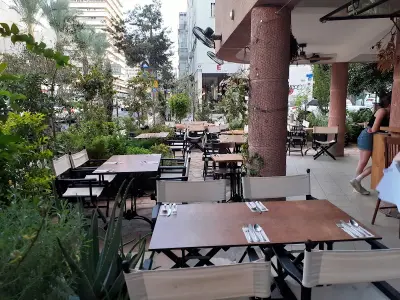 דוק, מסעדת שף בתל אביב