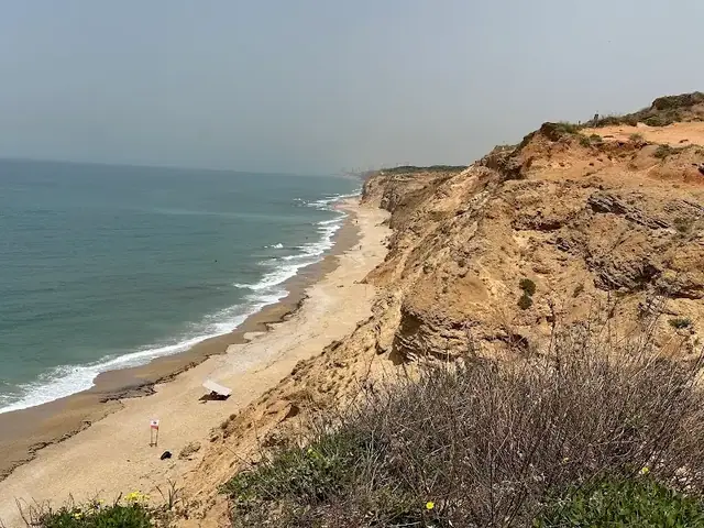 גן לאומי חוף השרון - שביל המצוק: תמונה
