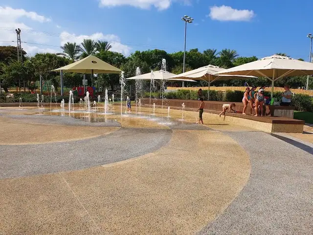 מזרקות המים בספורטק נווה זמר: תמונה