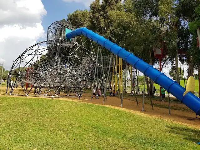 פארק רמת השרון: תמונה