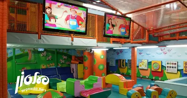 פעלטון רמת אביב: תמונה