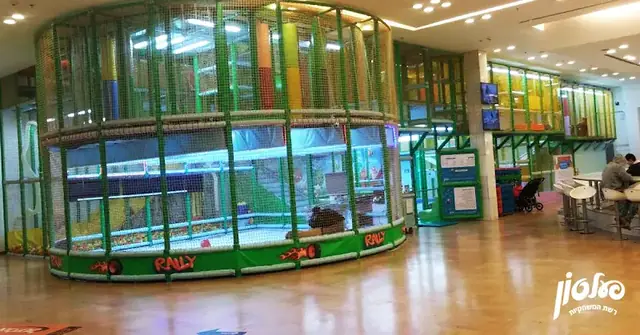 פעלטון G כפר סבא: תמונה