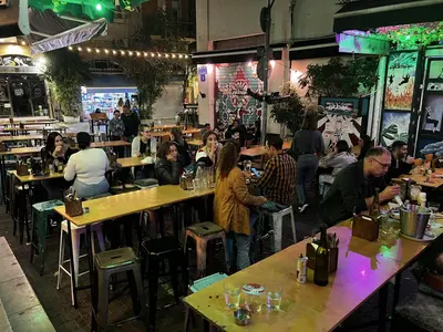 אקבר